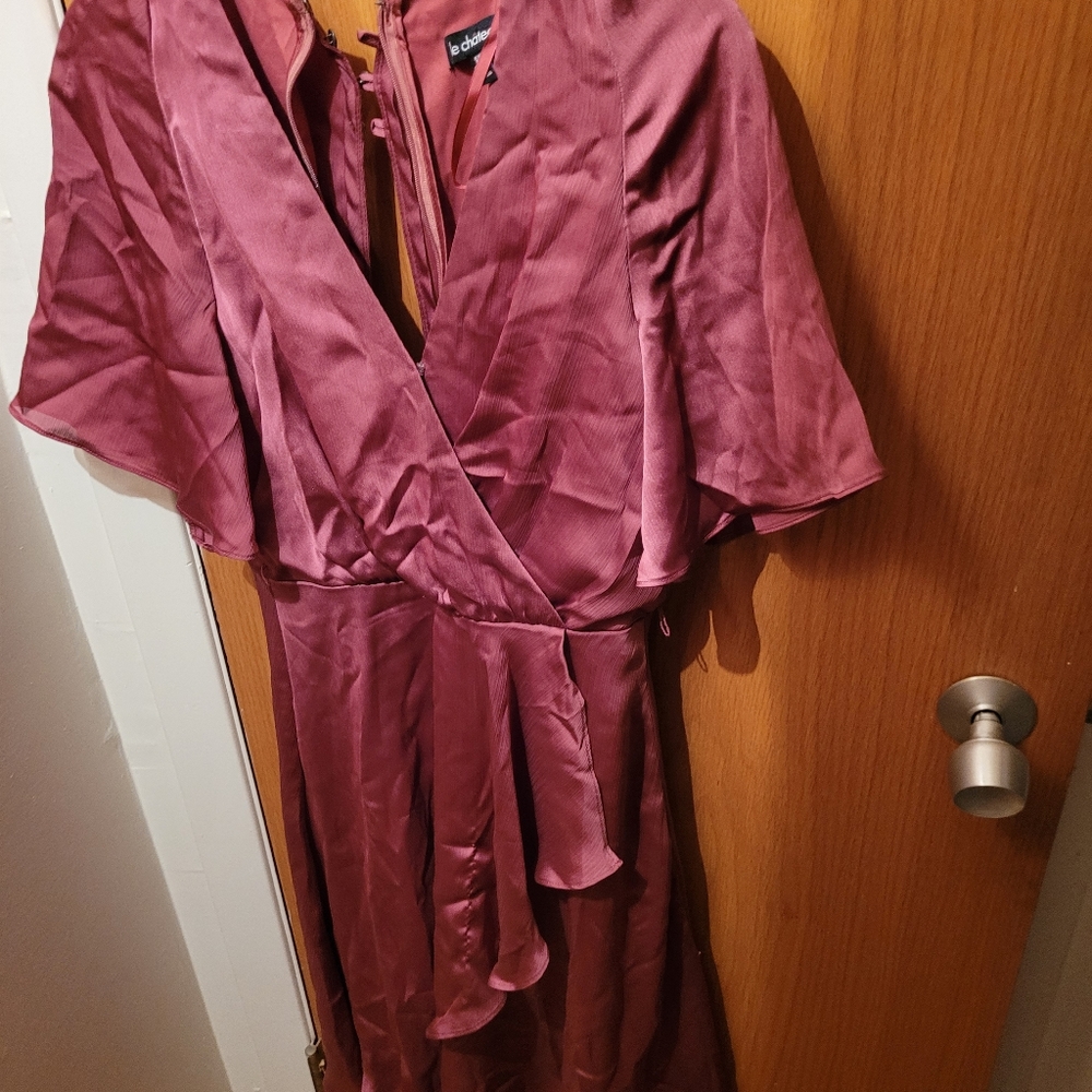 CHÂTEAU DRESS 👗 FOR WOMAN